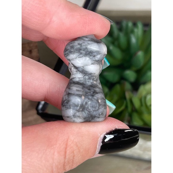 Mini Goddess body carving / sculpture crystal - Picture 4 of 10